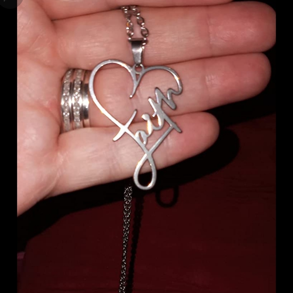 New faith heart stainless steel necklace 18"
